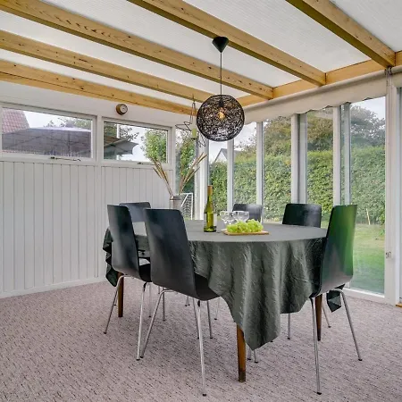 Feriehus Hattie - 100m From The Sea In Lolland- Falster And Mon By Interhome